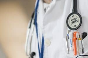 healthy clinic doctor health 42273